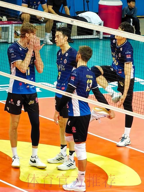 上海男排遭遇流感困境 全力备战榜首之争